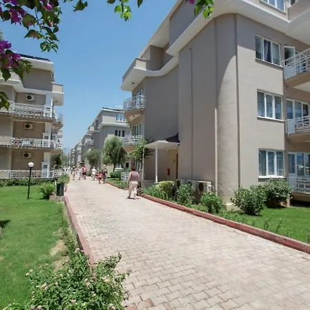 Larissa Club Szálloda