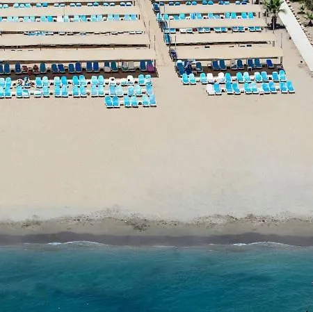 Larissa Club 4* كوناكلي