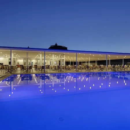 Larissa Club 4*