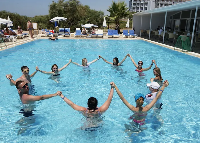 Hotel Larissa Club 4*