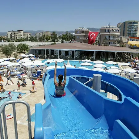 Larissa Club