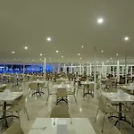 Larissa Club Отель 4*